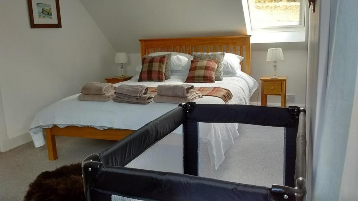 Clouds B&B Kilmuir  Eksteriør billede